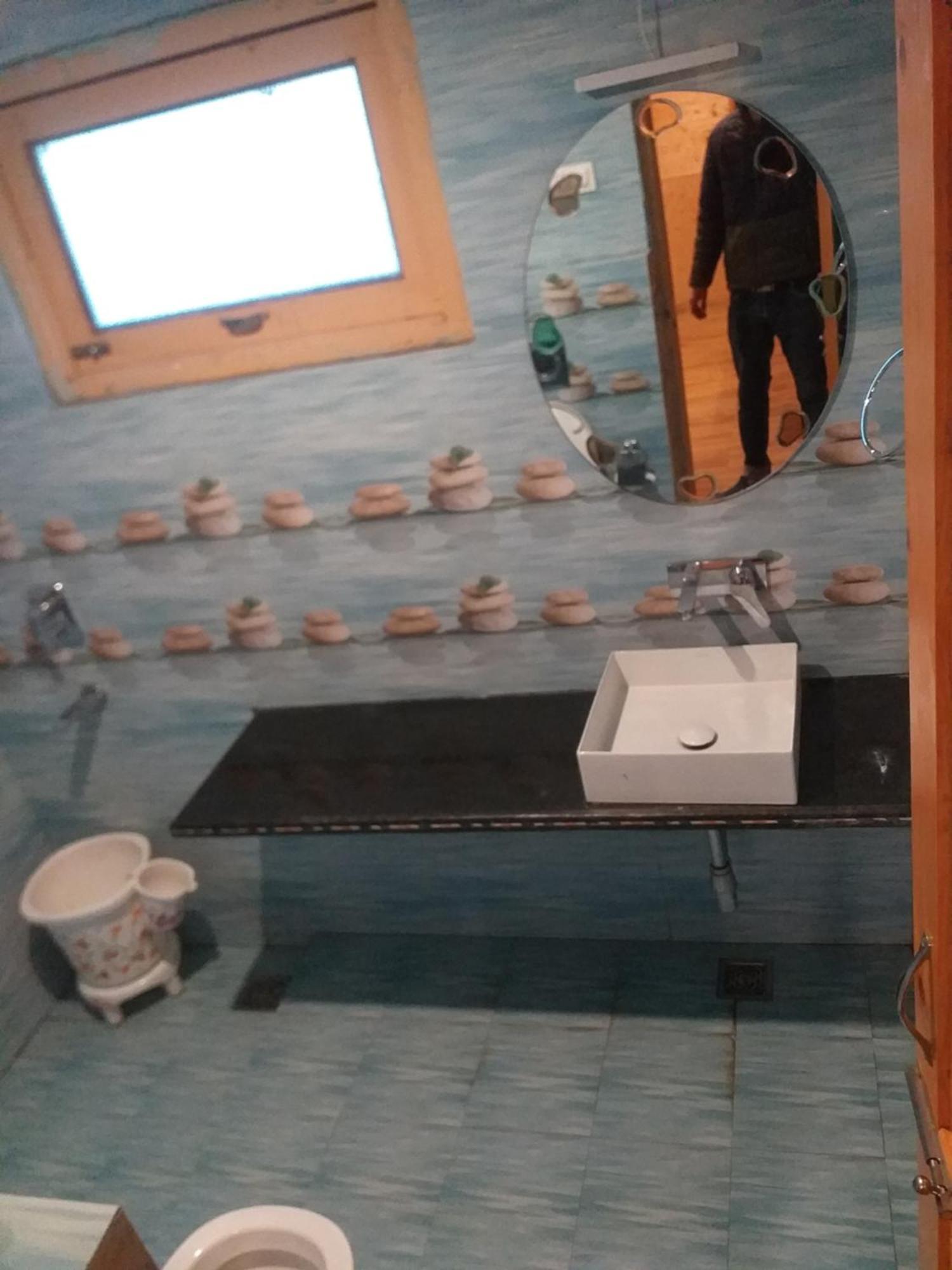 Pine Palace Resort Pahalgam Bagian luar foto